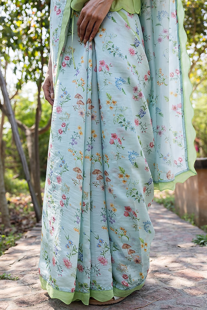 Blue Handwoven Organza Mulberry Silk Floral Hand Painted Party Wear Saree by Surmaye at Pernia's Pop Up Shop