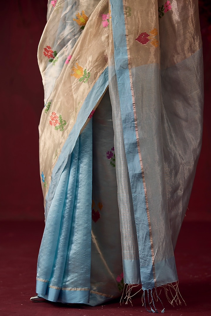Ice Blue Handwoven Organza Mulberry Silk Jamdani Motifs Wedding Saree by Surmaye at Pernia's Pop Up Shop