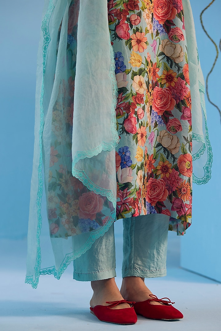 Ice Blue Handwoven Mulberry Silk Floral Printed Kurta Set by Surmaye at Pernia's Pop Up Shop