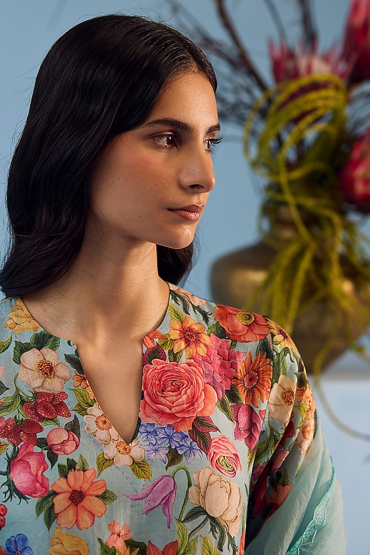 Ice Blue Handwoven Mulberry Silk Floral Printed Kurta Set by Surmaye at Pernia's Pop Up Shop