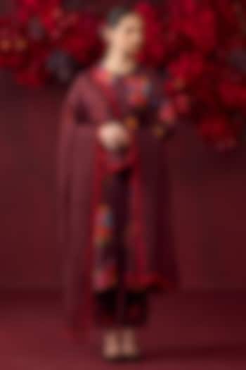 Burgundy Handwoven Mulberry Silk Floral Motif Printed Kurta Set by Surmaye at Pernia's Pop Up Shop