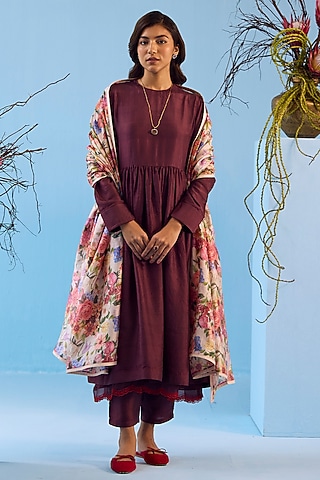 Burgundy Handwoven Mulberry Silk Embroidered Kurta Set by Surmaye