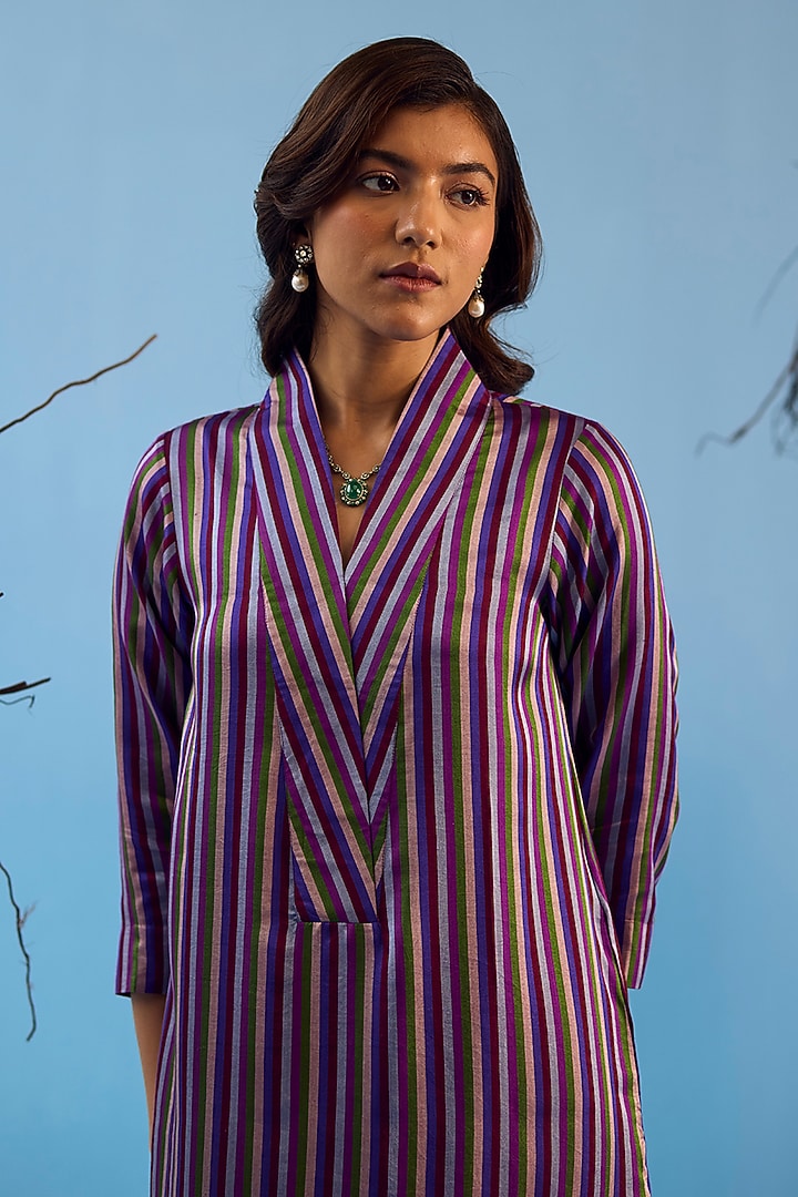 Violet Handwoven Mulberry Silk Satin Striped Kurta Set by Surmaye at Pernia's Pop Up Shop
