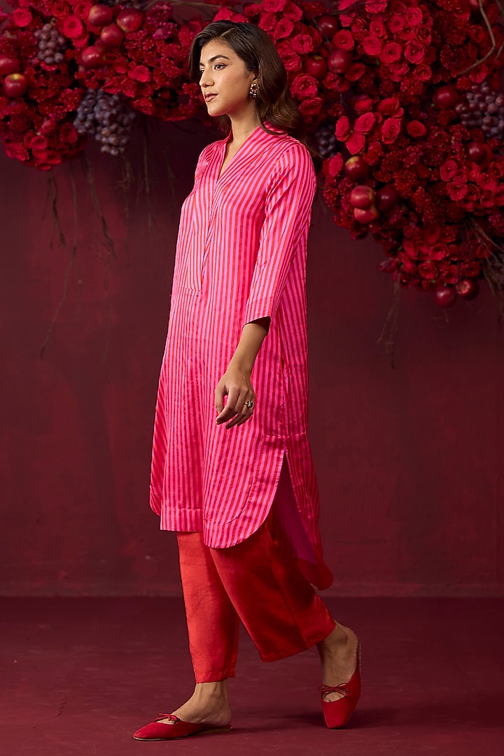 Pink Handwoven Mulberry Silk Satin Striped Kurta Set by Surmaye at Pernia's Pop Up Shop