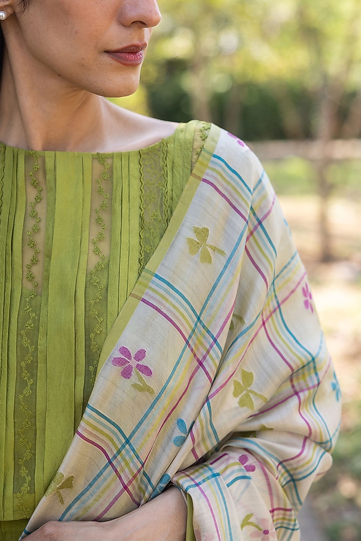 Beige Handwoven Organza Mulberry Silk Wedding Saree by Surmaye at Pernia's Pop Up Shop