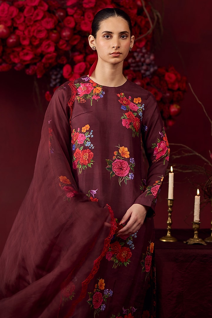 Burgundy Handwoven Organza Silk Floral Cutwork Dupatta by Surmaye at Pernia's Pop Up Shop