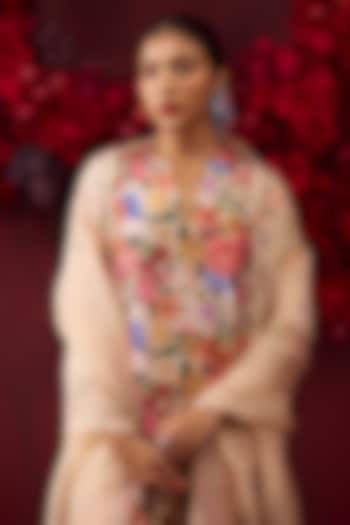 Beige Handwoven Organza Silk Floral Cutwork Dupatta by Surmaye at Pernia's Pop Up Shop