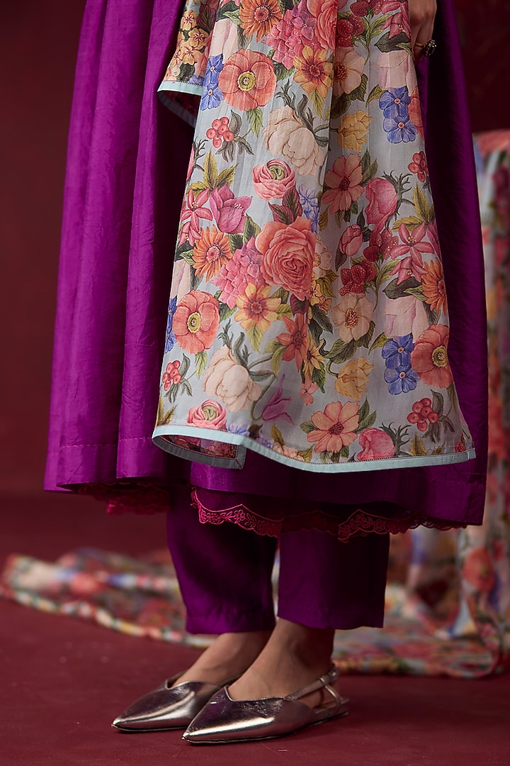 Ice Blue Handwoven Organza Mulberry Silk Floral Printed Dupatta by Surmaye at Pernia's Pop Up Shop