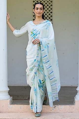 Ivory Handwoven Mulberry Silk Floral Printed Saree by Surmaye 