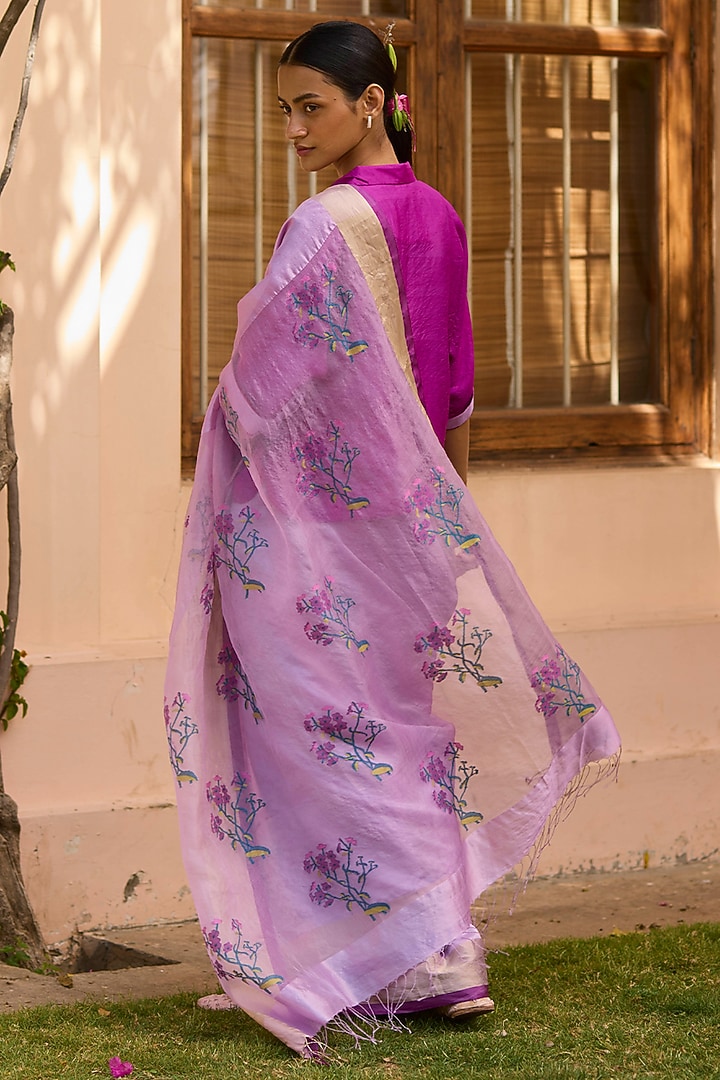 Powder Pink Handwoven Mulberry Silk Jamdani Motif Party Wear Saree by Surmaye at Pernia's Pop Up Shop