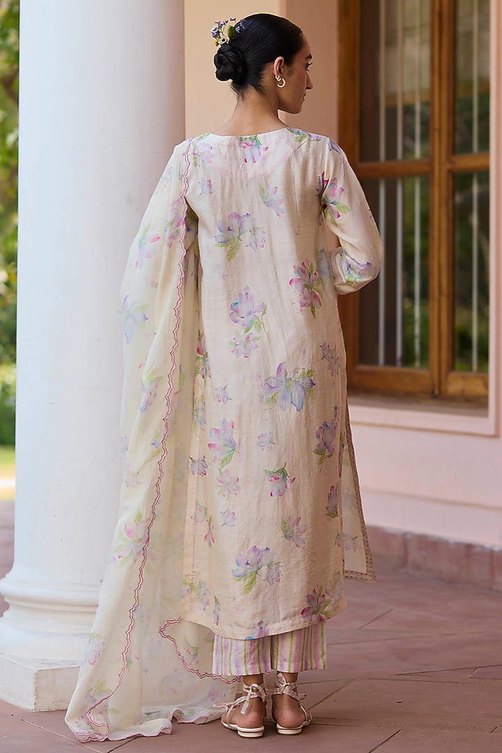 Beige Handwoven Mulberry Silk Floral Printed Kurta Set by Surmaye at Pernia's Pop Up Shop