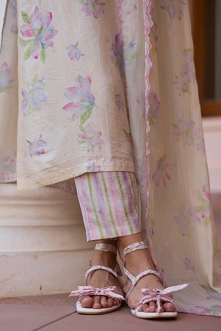 Beige Handwoven Mulberry Silk Floral Printed Kurta Set by Surmaye at Pernia's Pop Up Shop