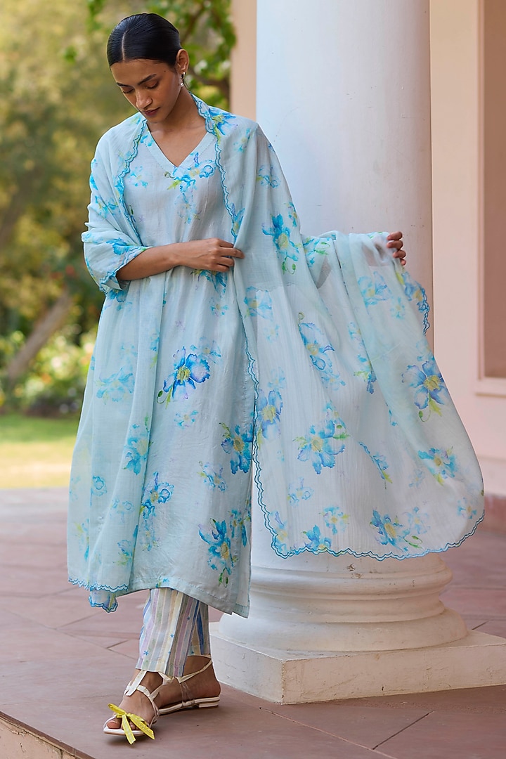 Soft Blue Handwoven Mulberry Silk Floral Printed Kurta Set by Surmaye  at Pernia's Pop Up Shop