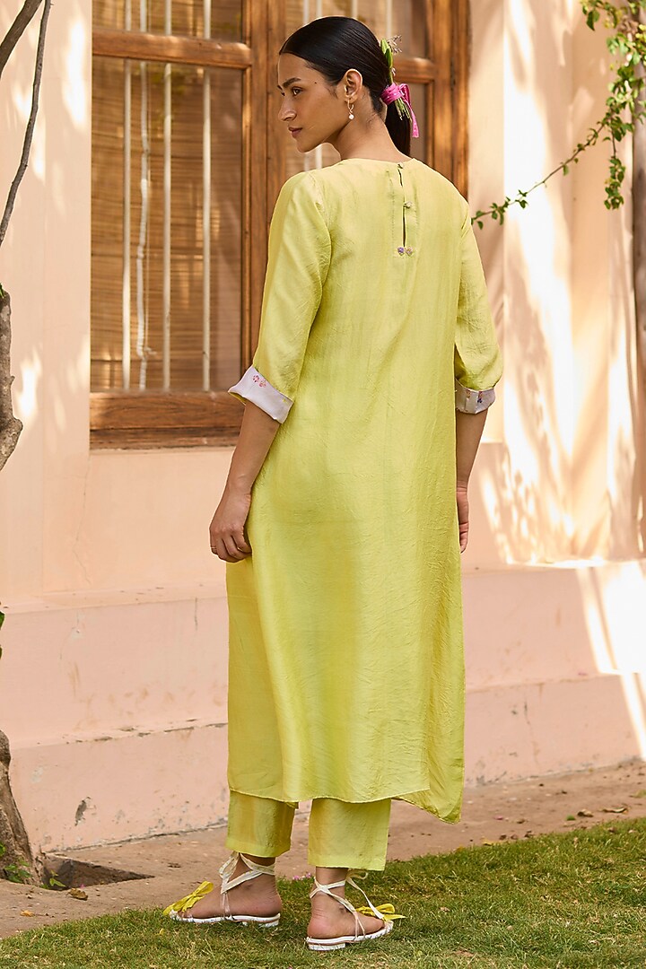 Lime Handwoven Mulberry Silk Beaded Floral Kurta Set by Surmaye  at Pernia's Pop Up Shop