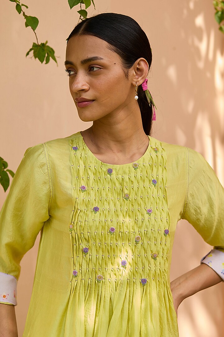 Lime Handwoven Mulberry Silk Beaded Floral Kurta Set by Surmaye  at Pernia's Pop Up Shop