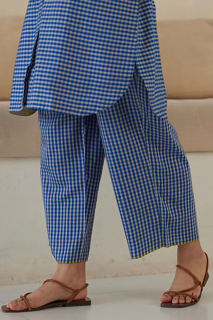 Blue Handwoven Silk Modal Checkered Kurta Set by Surmaye at Pernia's Pop Up Shop