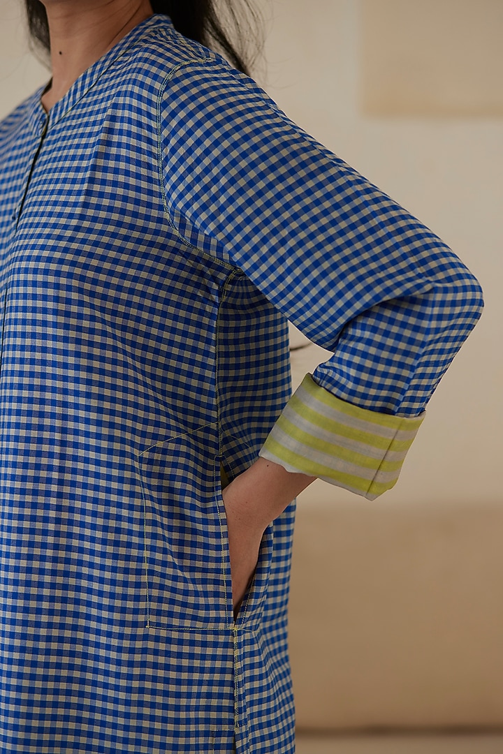 Blue Handwoven Silk Modal Checkered Kurta Set by Surmaye at Pernia's Pop Up Shop