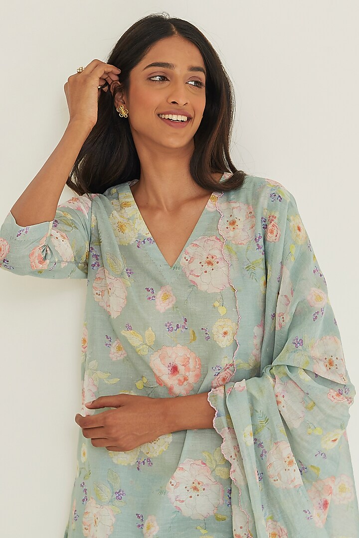 Sage Green Handwoven Khadi Floral Printed Kurta Set by Surmaye at Pernia's Pop Up Shop