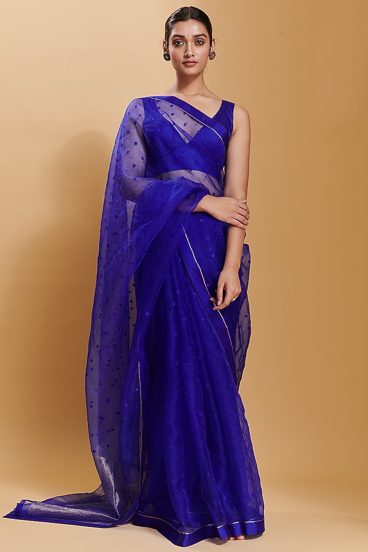 Blue Handwoven Organza Silk Jamdani Party Wear Saree by Surmaye at Pernia's Pop Up Shop