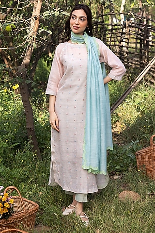 Pink Handwoven Fine Silk Khadi Embroidered Kurta Set by Surmaye 