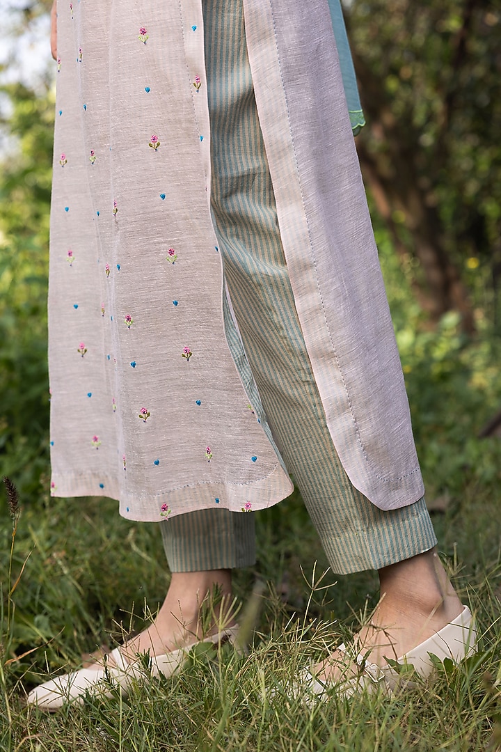 Pink Handwoven Fine Silk Khadi Embroidered Kurta Set by Surmaye  at Pernia's Pop Up Shop