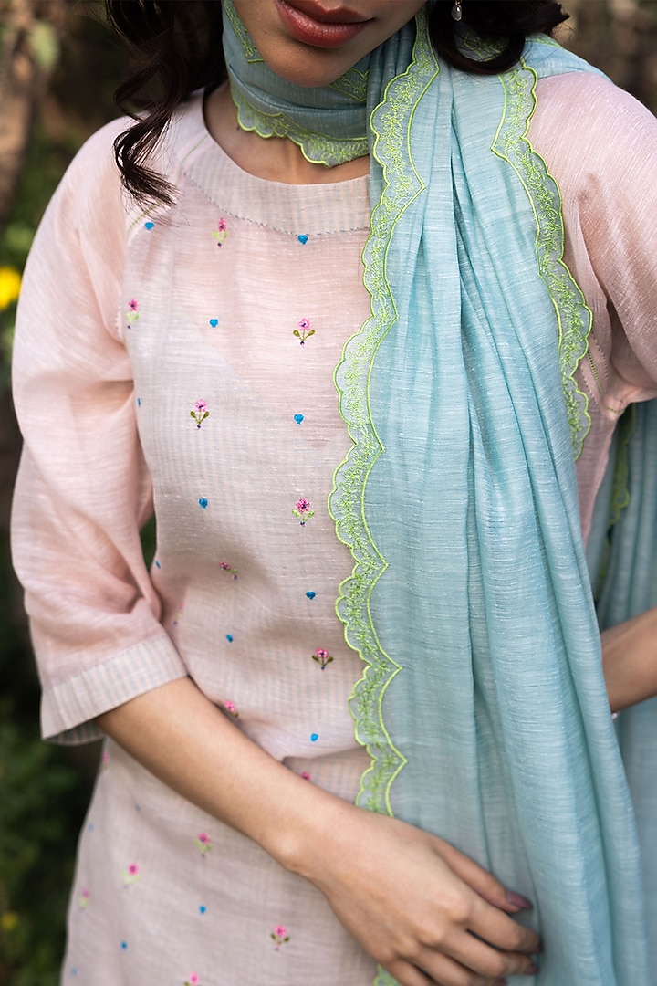 Pink Handwoven Fine Silk Khadi Embroidered Kurta Set by Surmaye  at Pernia's Pop Up Shop