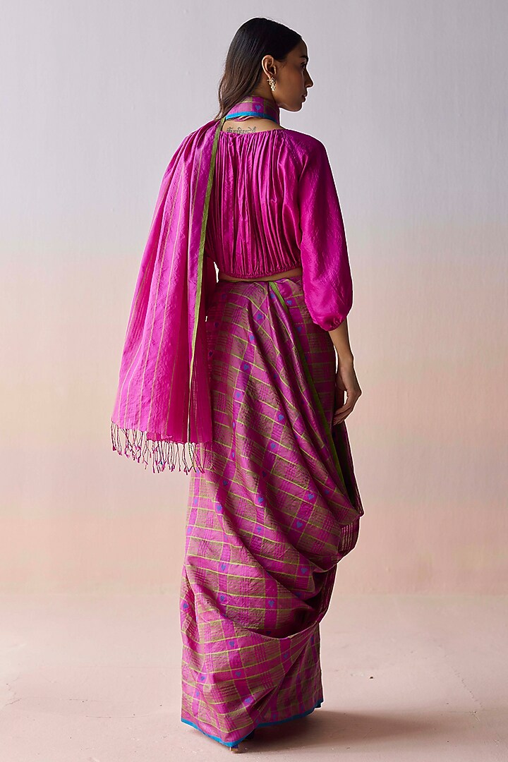 Pink Handwoven Organza Mulberry Silk Checkered Party Wear Saree by Surmaye at Pernia's Pop Up Shop