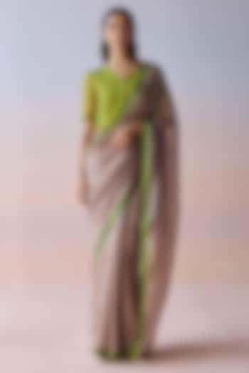 Brown Handwoven Organza Mulberry Silk Party Wear Saree by Surmaye at Pernia's Pop Up Shop