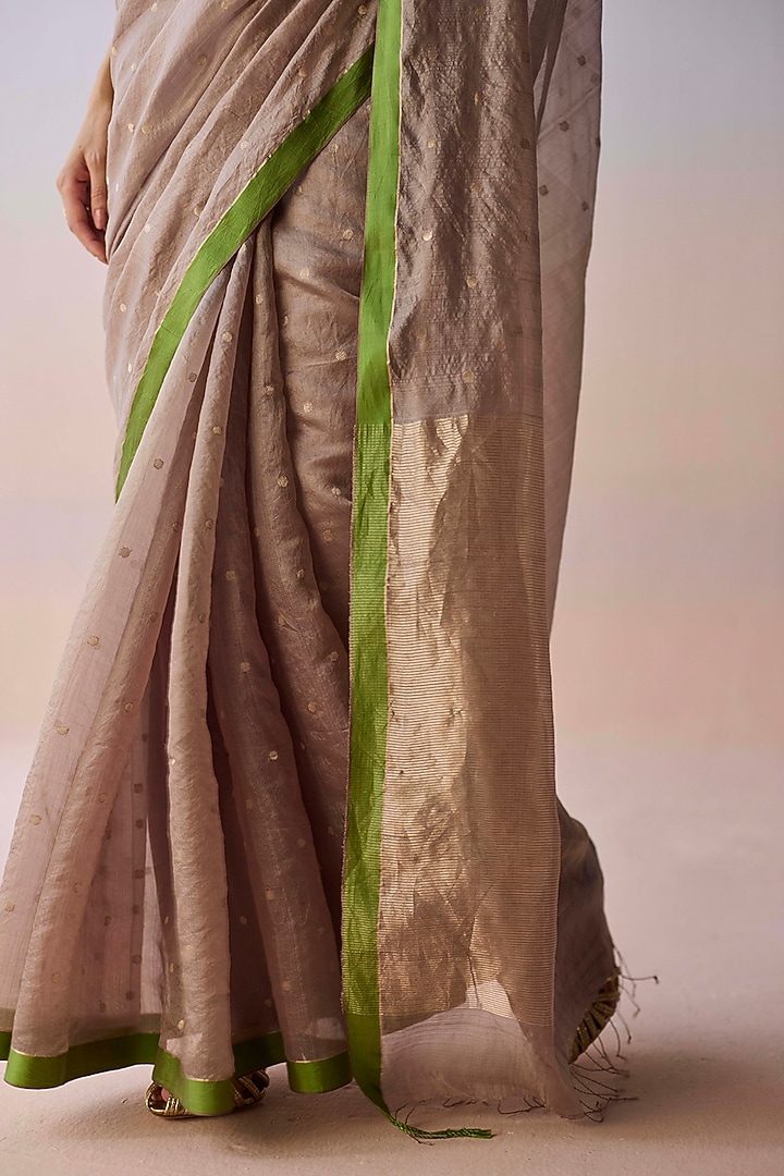 Brown Handwoven Organza Mulberry Silk Party Wear Saree by Surmaye at Pernia's Pop Up Shop