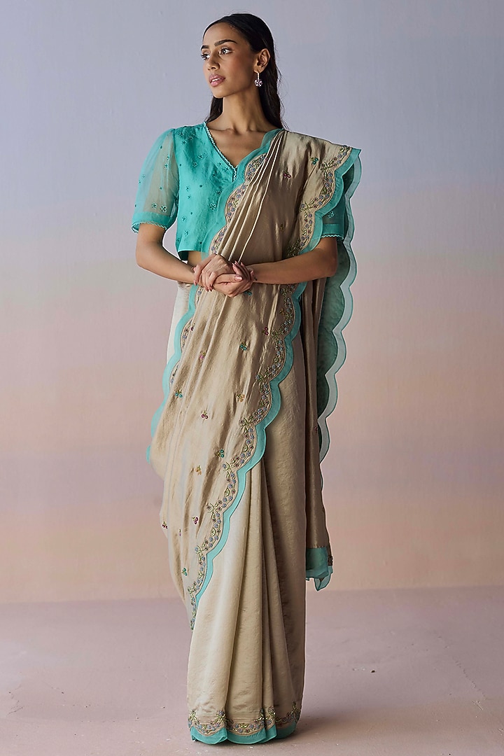 Beige Handwoven Organza Mulberry Silk Hand Embroidered Wedding Saree by Surmaye at Pernia's Pop Up Shop