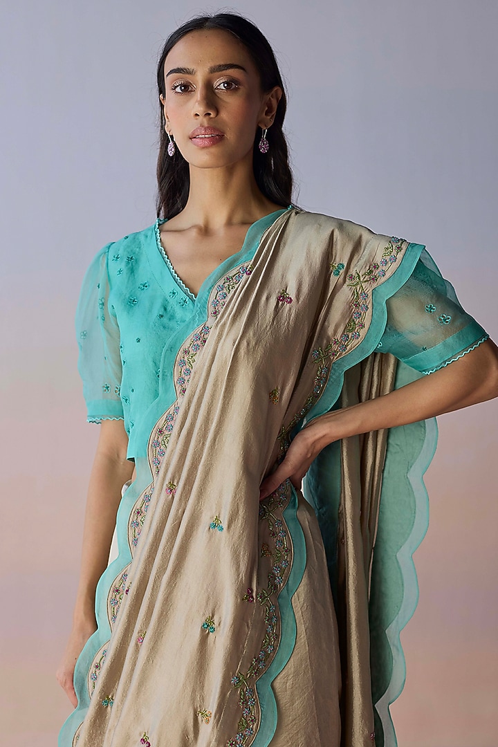 Beige Handwoven Organza Mulberry Silk Hand Embroidered Wedding Saree by Surmaye at Pernia's Pop Up Shop