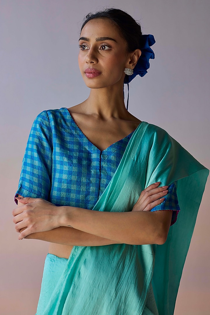 Blue Handwoven Organza Mulberry Silk Party Wear Saree by Surmaye at Pernia's Pop Up Shop