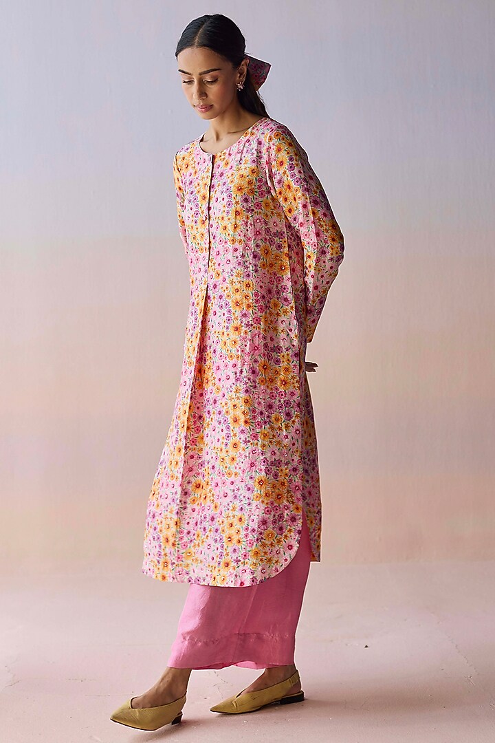 Pink Handspun Malda Silk Floral Printed Kurta Set by Surmaye at Pernia's Pop Up Shop
