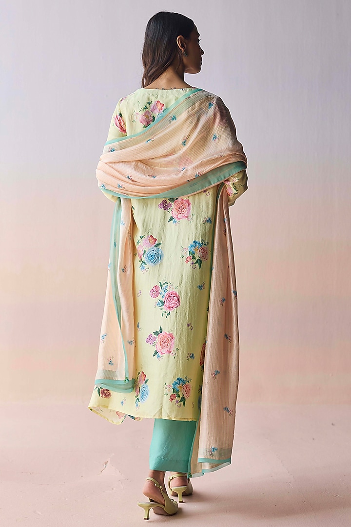 Yellow Handspun Malda Silk Floral Printed Kurta Set by Surmaye at Pernia's Pop Up Shop