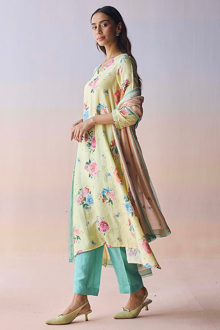 Yellow Handspun Malda Silk Floral Printed Kurta Set by Surmaye at Pernia's Pop Up Shop
