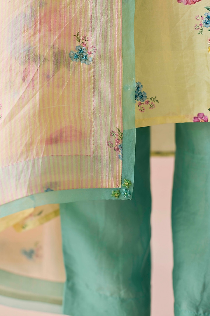 Yellow Handspun Malda Silk Floral Printed Kurta Set by Surmaye at Pernia's Pop Up Shop