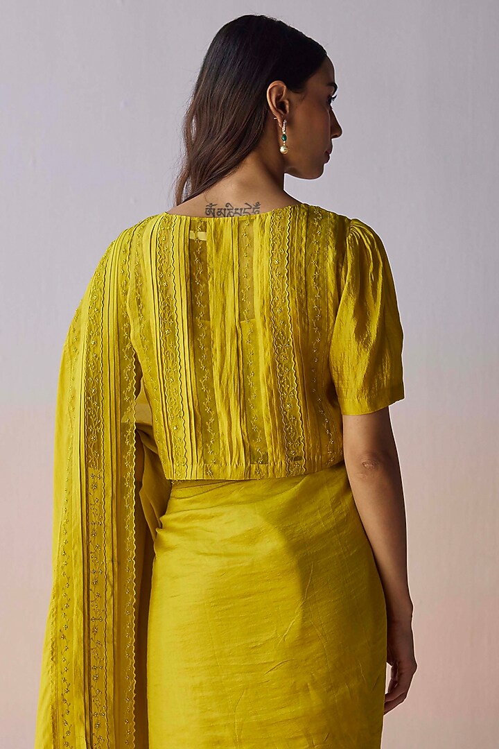 Green Handwoven Organza Mulberry Silk Lace Embroidered Blouse by Surmaye at Pernia's Pop Up Shop