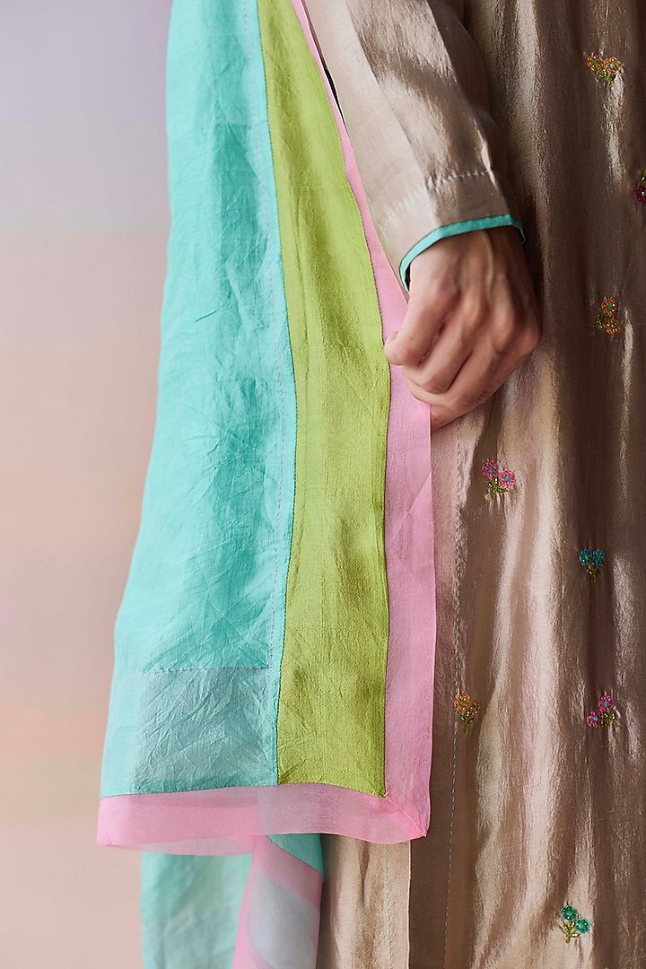 Blue Handwoven Mulberry Silk Dupatta by Surmaye at Pernia's Pop Up Shop