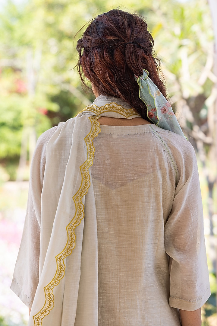Beige Handwoven Silk Khadi Hand Embroidered Kurta Set by Surmaye at Pernia's Pop Up Shop