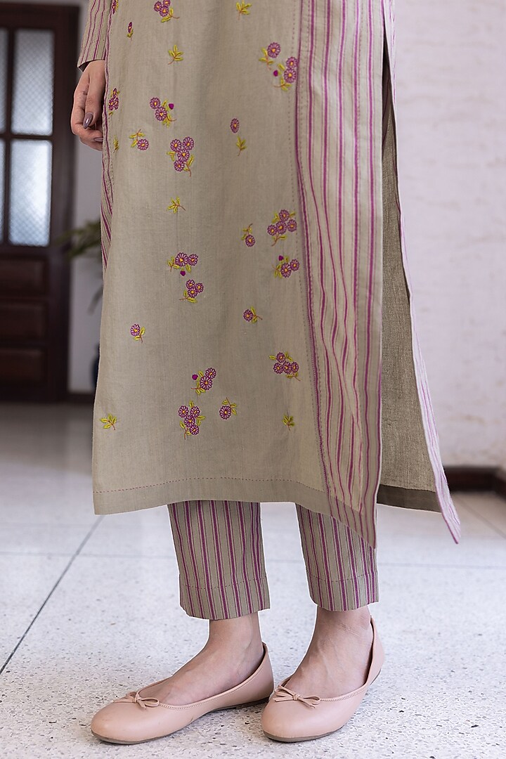 Brown Handwoven Cotton Hand Embroidered Kurta Set by Surmaye at Pernia's Pop Up Shop