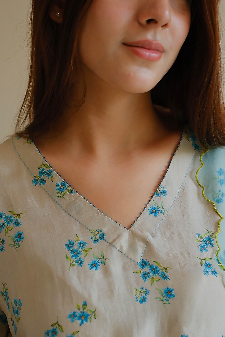 Beige Handspun Malda Silk Floral Printed Kurta Set by Surmaye at Pernia's Pop Up Shop