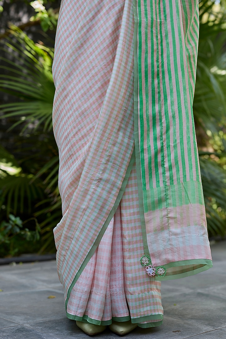Salmon Pink Handwoven Mulberry Silk Checkered Party Wear Saree by Surmaye at Pernia's Pop Up Shop