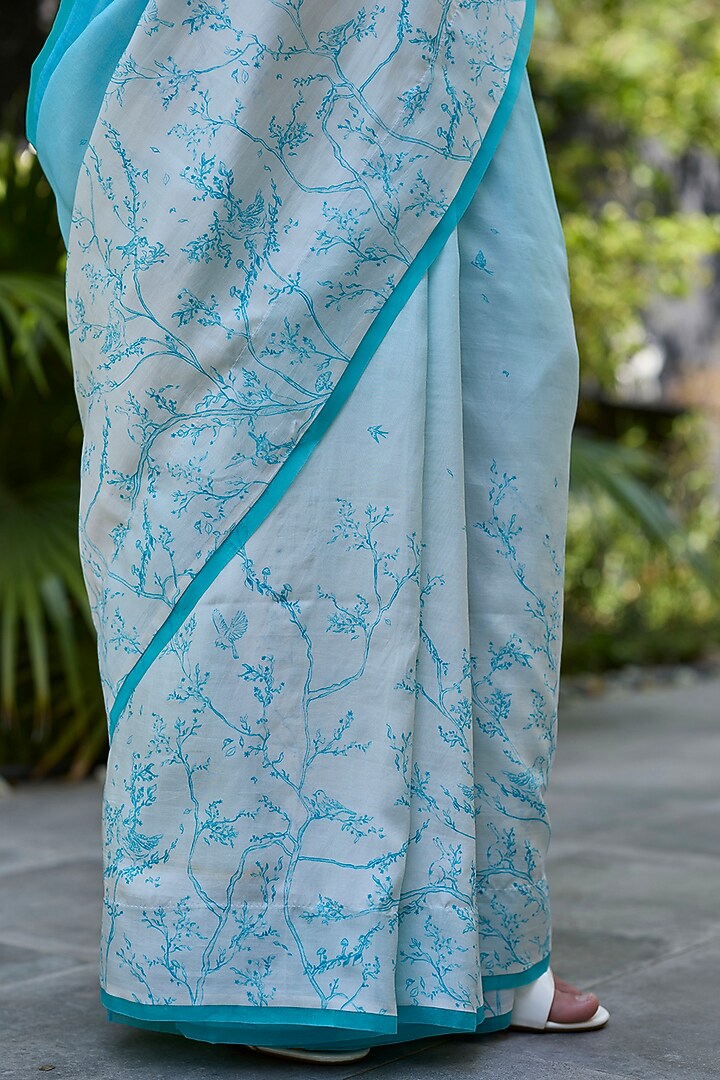 Ocean Blue & Ivory Handwoven Mulberry Silk Ombre Printed Party Wear Saree by Surmaye at Pernia's Pop Up Shop