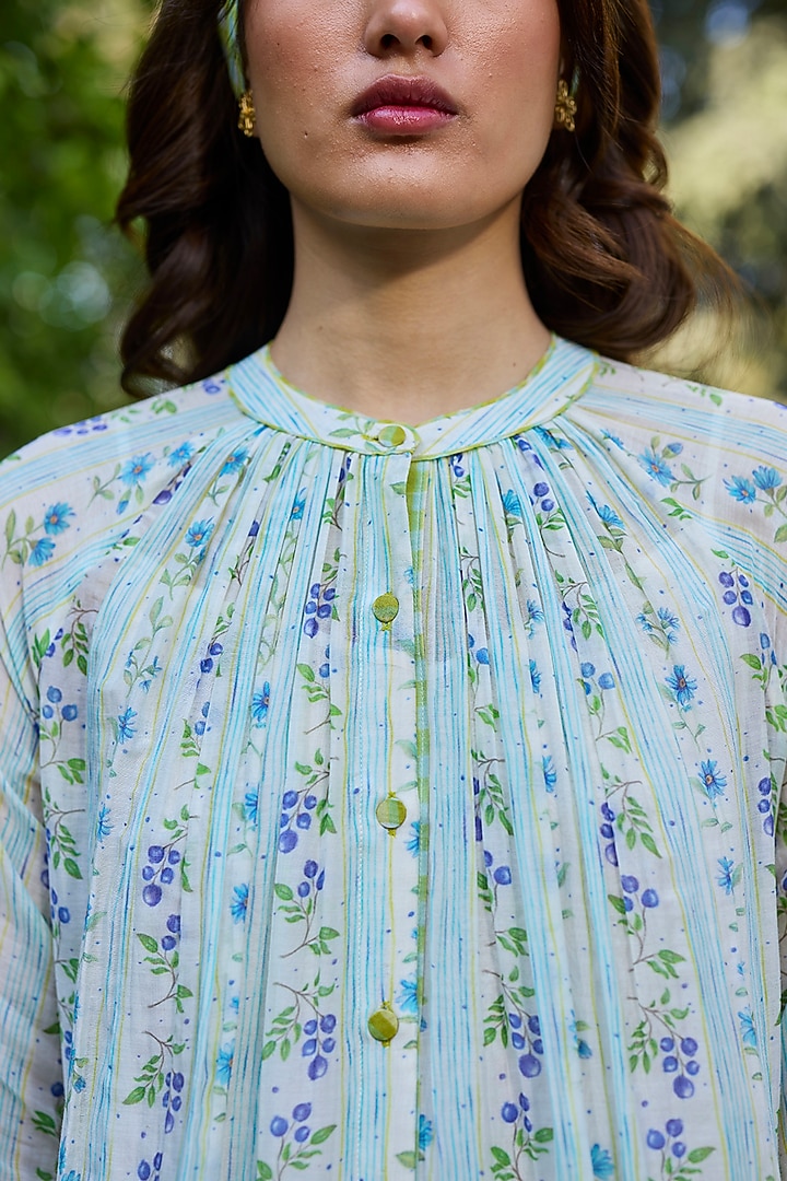 Ivory Chanderi Striped Long Kurta Set by Surmaye at Pernia's Pop Up Shop