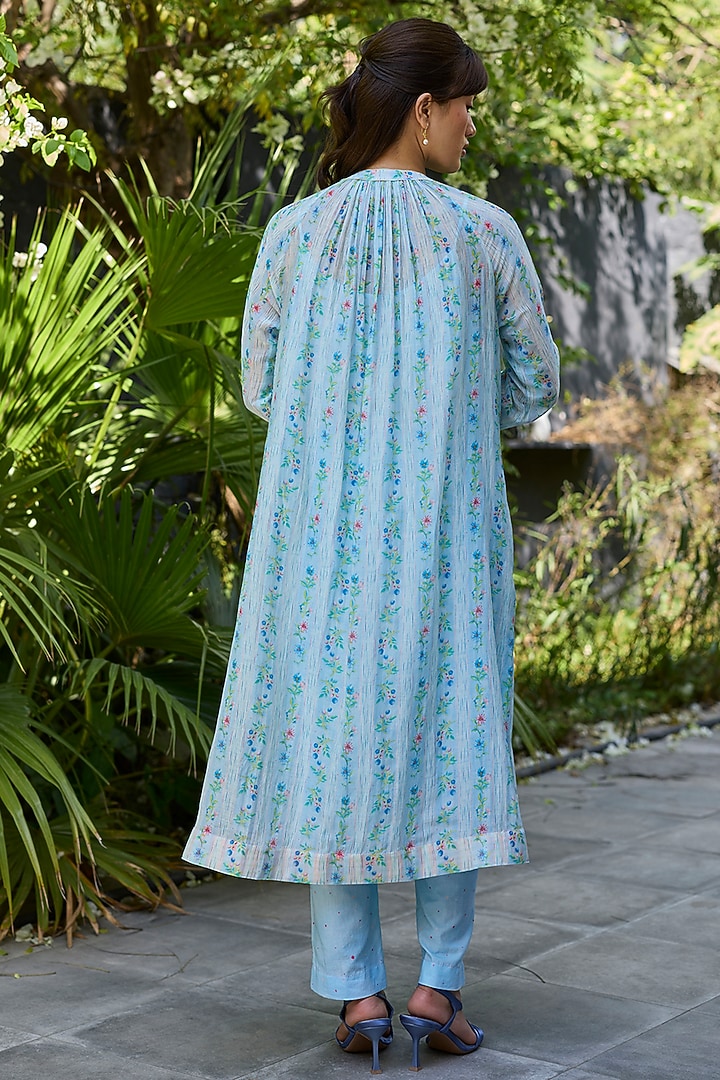 Blue Chanderi Striped Long Kurta Set by Surmaye at Pernia's Pop Up Shop