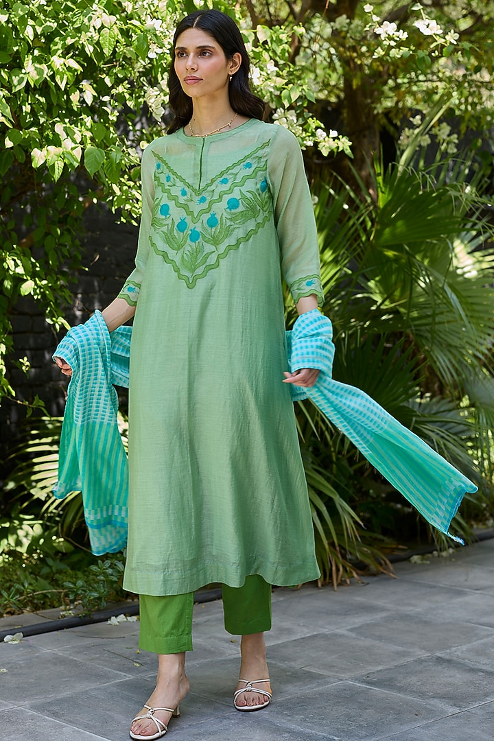 Jade Green Chanderi Applique Embroidered Kurta Set by Surmaye at Pernia's Pop Up Shop