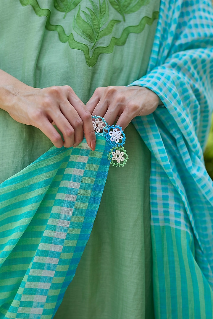 Jade Green Chanderi Applique Embroidered Kurta Set by Surmaye at Pernia's Pop Up Shop