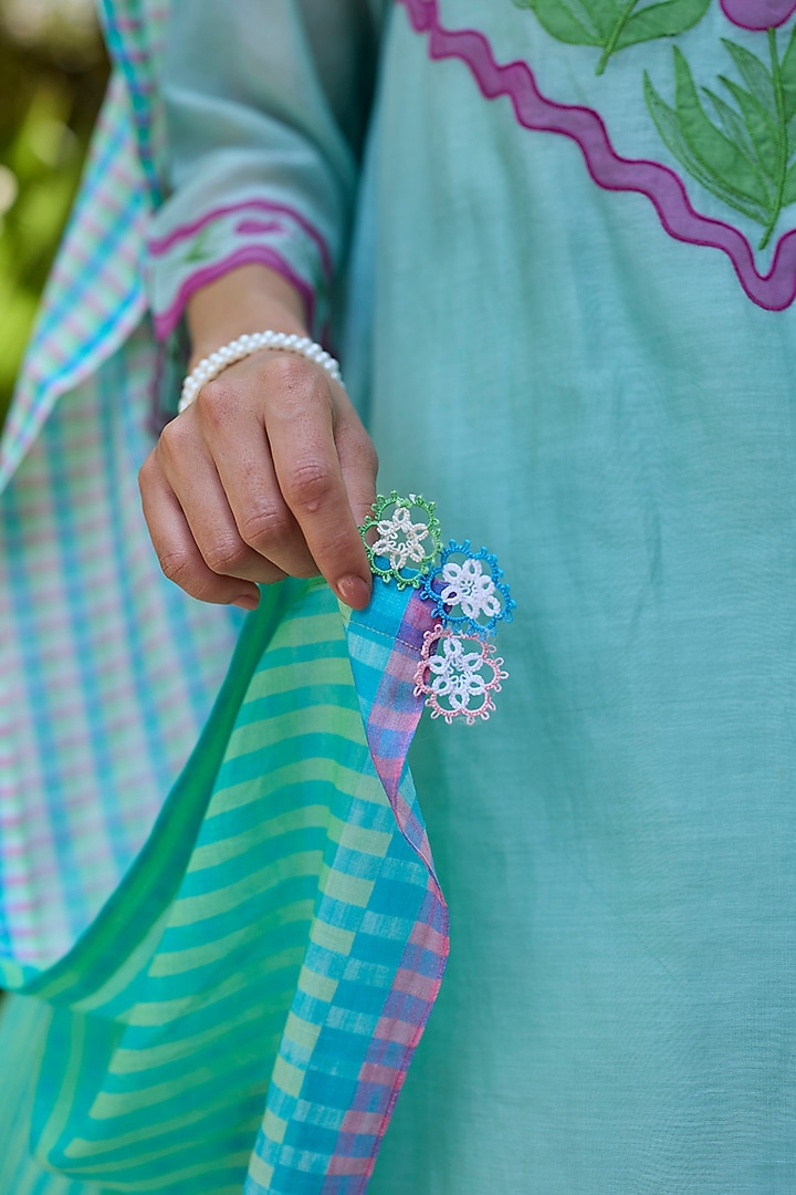 Sea Blue Chanderi Applique Embroidered Kurta Set by Surmaye at Pernia's Pop Up Shop