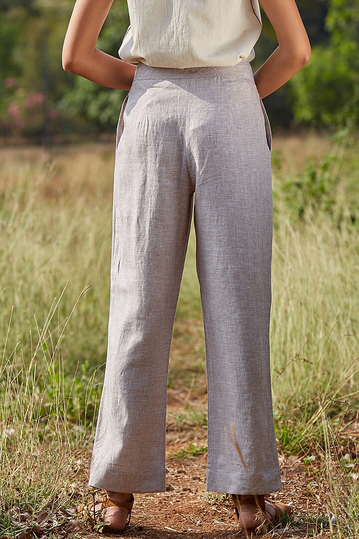 Beige & White Houndstooth Pants by The Summer House at Pernia's Pop Up Shop