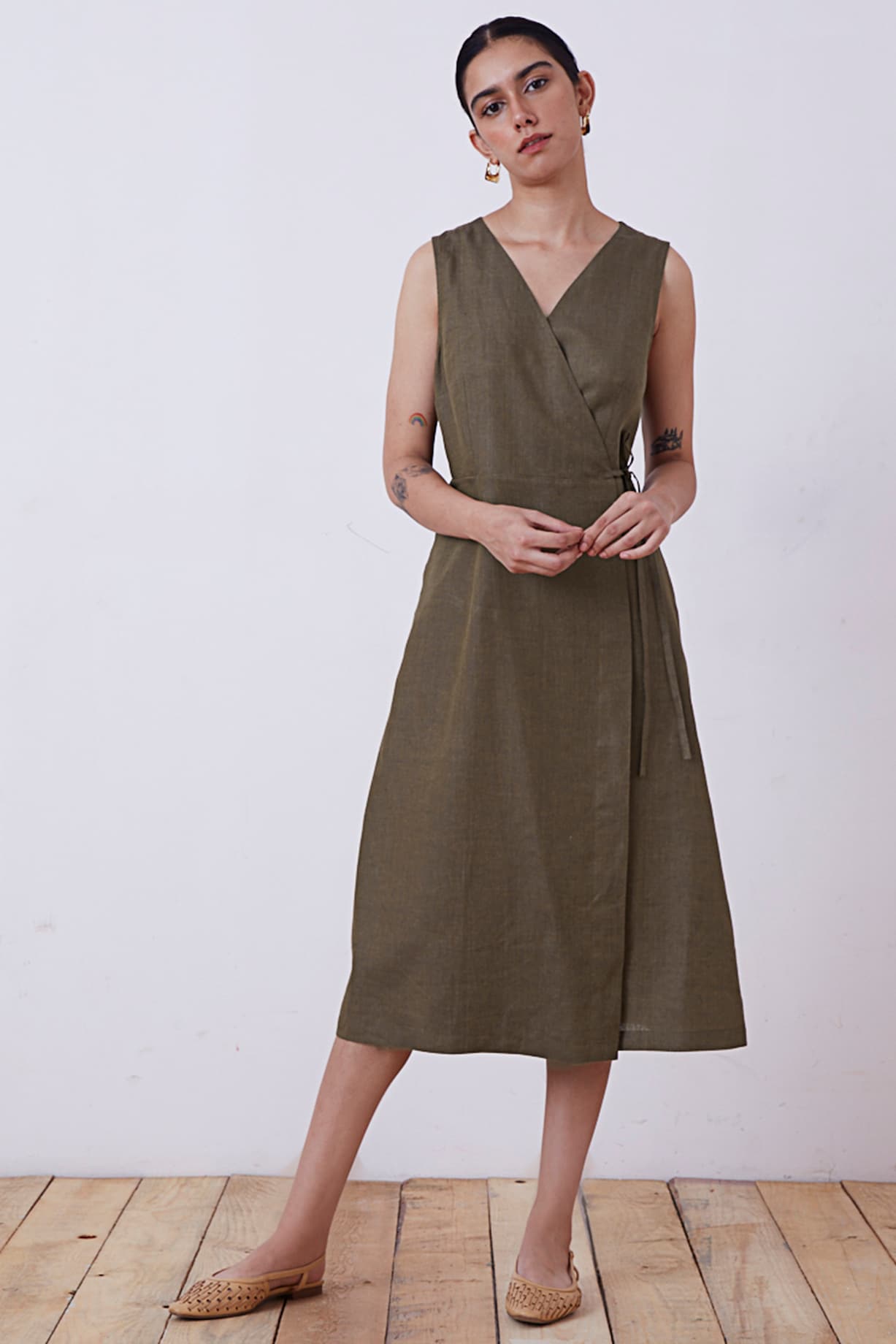 chinese dress ladies Linen Dress With Back Ribbon in Moss Green – Linen Swan main image 1